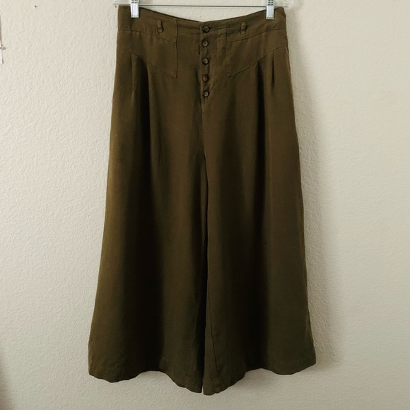 Anthropologie Pants - Anthropologie M Wide Oceanside Palazzo Knit Pants